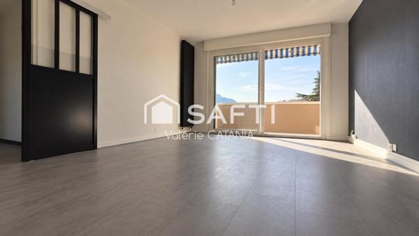 VOIRON, Appartement T5 – 4 CHAMBRES – DERNIER ÉTAGE – BALCON & VUE DÉGAGÉE