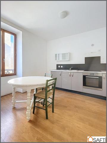 Grand studio de 36m2 en centre ville historique