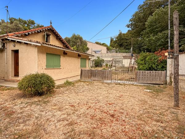 À louer - Agréable maison T5 avec jardin et studio indépendant - les Olives Marseille 13013