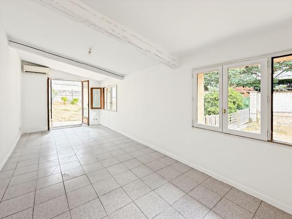 À louer - Agréable maison T5 avec jardin et studio indépendant - les Olives Marseille 13013