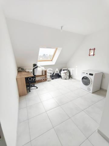 MAISON RECENTE DE 5 PIECES 105 M2 EN CENTRE BOURG