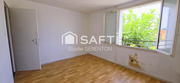 Villa 2 faces à rénover avec beau jardin arboré
