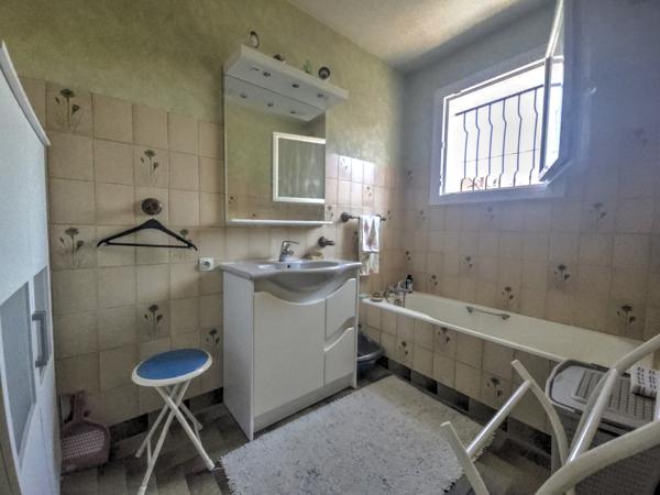 Limoges (87100) Maison en très bon état - 3 pièces de 97 m2