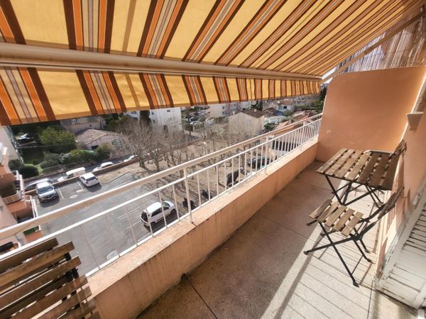 VENTE EN EXCLUSIVITE - SAINT-RAPHAËL - APPARTEMENT 3 PIECES