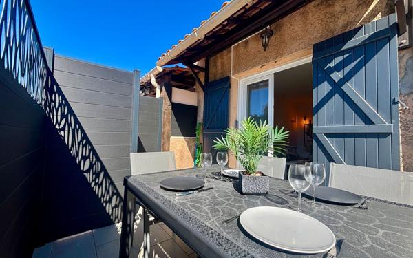 Appartement à vendre    2 pièces •  Sanary-sur-Mer