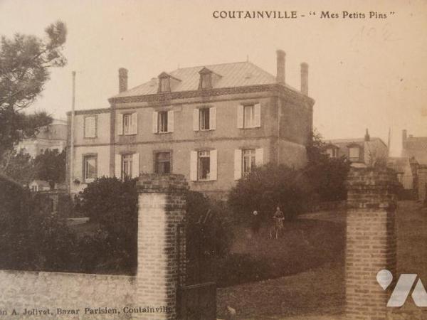 EXCLUSIVITE - BIEN D'EXCEPTION - CENTRE DE COUTAINVILLE

 Située à deux pas de la plage et de...