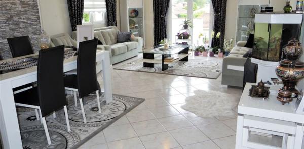 Maison 5 pièces de 156 m² à Ménétrol (63200)