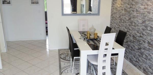 Maison 5 pièces de 156 m² à Ménétrol (63200)