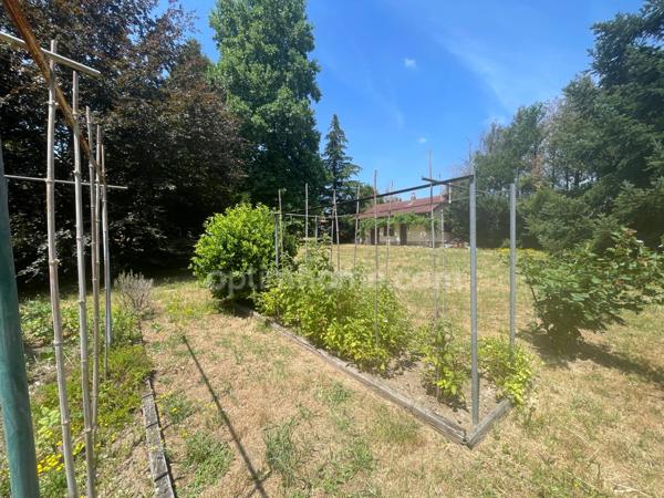 Maison 130m2 avec dépendance, plan d'eau et un hectare de terrain plat