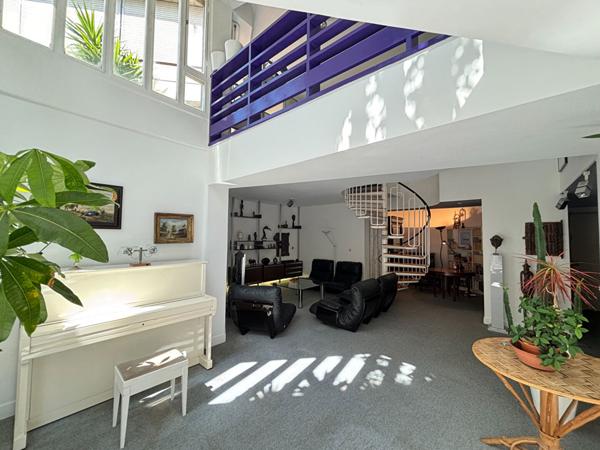 A VENDRE  Duplex lumineux avec terrasses, signe Renaudi ? Ivry-sur-Seine