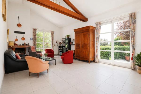 Maison familiale de 164 m² sur terrain de 730 m²