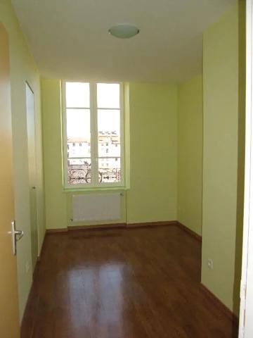 Appartement à louer 4 pièces 74.33m² Lyon 6e Arrondissement (69006)