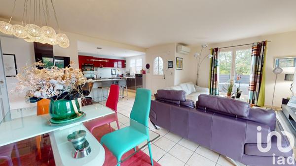 Pavillon 4 pièces de 82 m² à Clermont-Ferrand (63000)