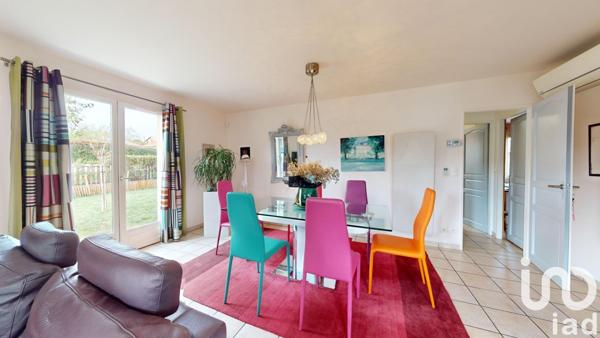 Pavillon 4 pièces de 82 m² à Clermont-Ferrand (63000)