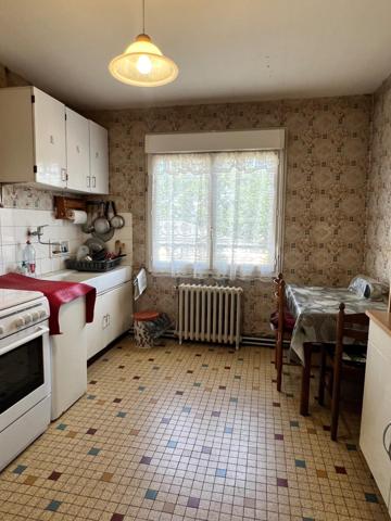 Appartement T3 d'environ 72 m2 avec cave et garage