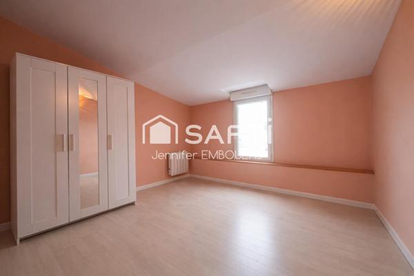 Maison de ville 2 chambres avec jardin