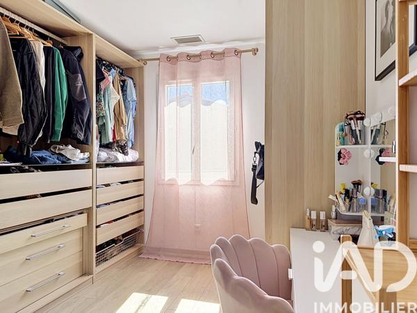 Maison à vendre 4 pièces 80 m² Le Puy-Sainte-Réparade