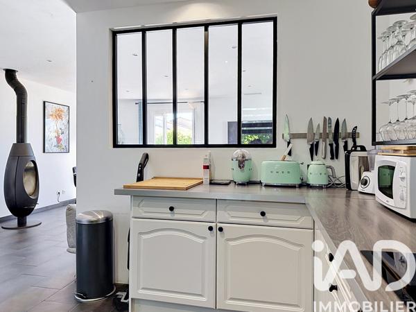 Maison à vendre 4 pièces 80 m² Le Puy-Sainte-Réparade