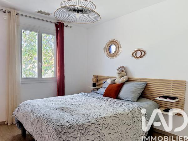 Maison à vendre 4 pièces 80 m² Le Puy-Sainte-Réparade