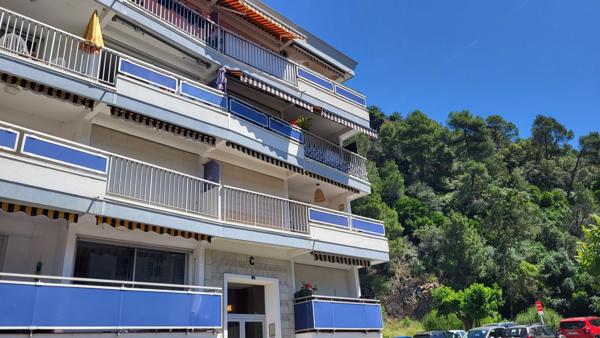 Bel appartement avec terrasse