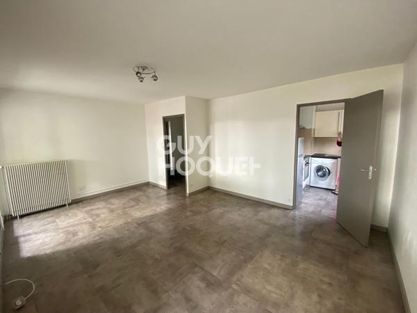 T2 MEUBLEE ! A LOUER ! PROCHE DU CENTRE DE BLAGANC !