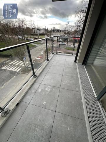 Appartement à louer 3 pièces 67.7m²