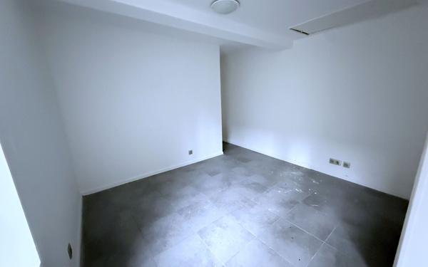 Appartement à louer    3 pièces •  La Fère