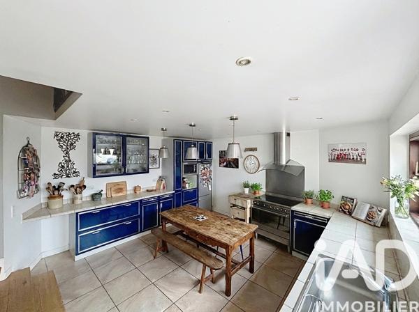 Maison à vendre 7 pièces 260 m² La Celle-Saint-Cloud