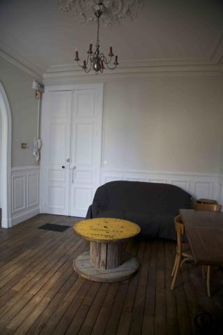 POITIERS CENTRE-VILLE, T1BIS MEUBLE AVEC COUR PRIVATIVE