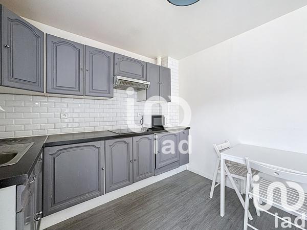 Appartement à vendre 1 pièce 40 m² Paray-Vieille-Poste