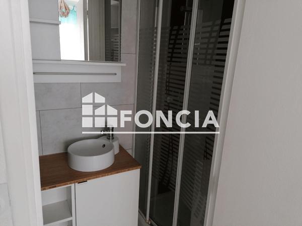Location Studio meublé 18.37 m² - 99 RUE BASSE Caen 14000