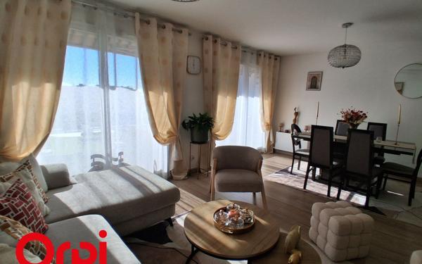 Appartement à vendre    3 pièces • 80,55 m2 Toulon