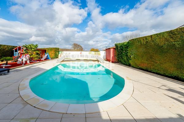Maison - 6 pièces aux Echets (01700) sur parcelle de 804 m² de terrain