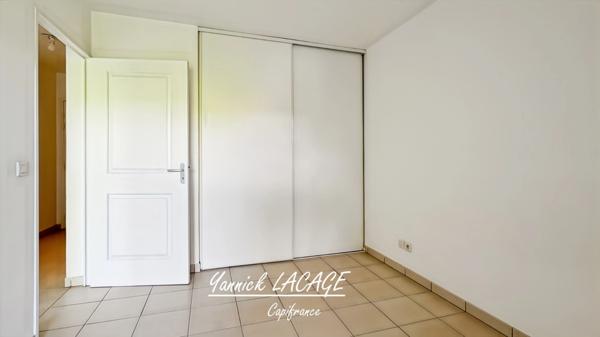 Appartement T2 de 42 m2 avec grande terrasse, parking privé – Résidence récente – Quartier La Grognarde / La Pomme – Marseille 11ᵉ