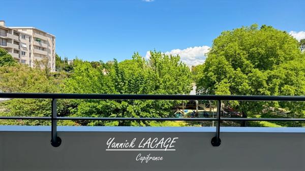 Appartement T2 de 42 m2 avec grande terrasse, parking privé – Résidence récente – Quartier La Grognarde / La Pomme – Marseille 11ᵉ