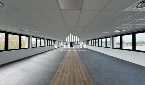 A LOUER : 2 PLATEAUX DE BUREAUX À AMENAGER DE 260,32 M² AVEC STATIONNEMENTS - ZONE NORD LE MANS (72)