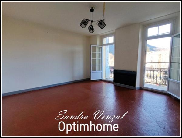EXCLUSIVITE - APPARTEMENT de 62 m2 3 pièces avec BALCON à DIGNE LES BAINS (04)