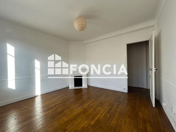 Location Appartement 2 pièces 47.8 m² - 5 RUE DU MARECHAL JOFFRE Le Vesinet 78110