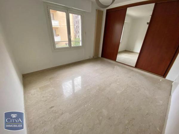 Appartement à louer 3 pièces 68.66m²