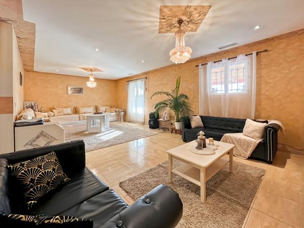 A VENDRE - Grande maison familiale de 165m²