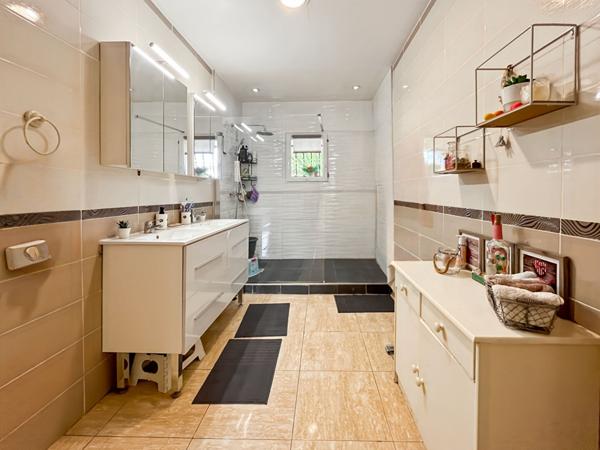 A VENDRE - Grande maison familiale de 165m²