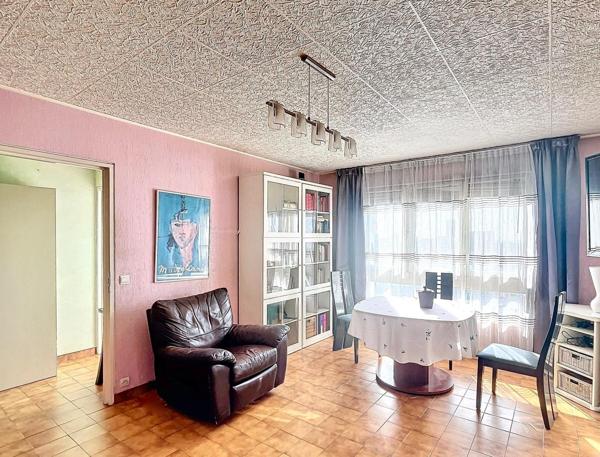 Appartement lumineux à fort potentiel à Bagnolet