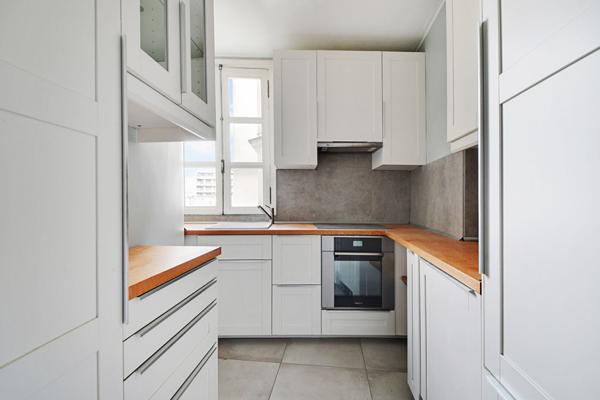 Appartement d'exception avec vue sur le Sacré Coeur Paris 5 pièce(s) 90 m2