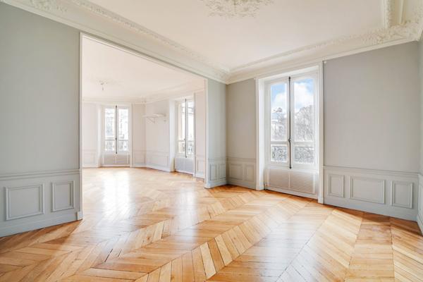 Appartement d'exception avec vue sur le Sacré Coeur Paris 5 pièce(s) 90 m2