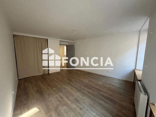 Location Appartement 3 pièces 83.32 m² - 1 RUE DES MARECHAUX Mulhouse 68100