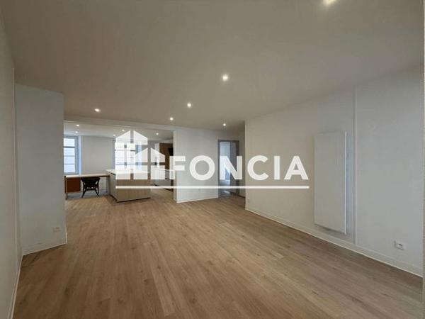 Location Appartement 3 pièces 83.32 m² - 1 RUE DES MARECHAUX Mulhouse 68100