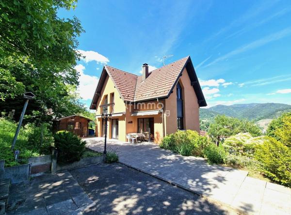 Villa d'architecte avec vue dominante