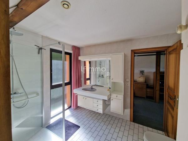 Villa d'architecte avec vue dominante