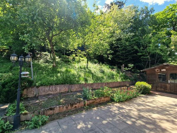 Villa d'architecte avec vue dominante