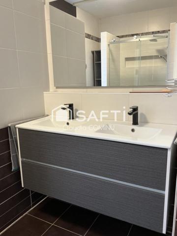 Appartement F4, d'environ 117 m2, avec terrasse, parking et cave